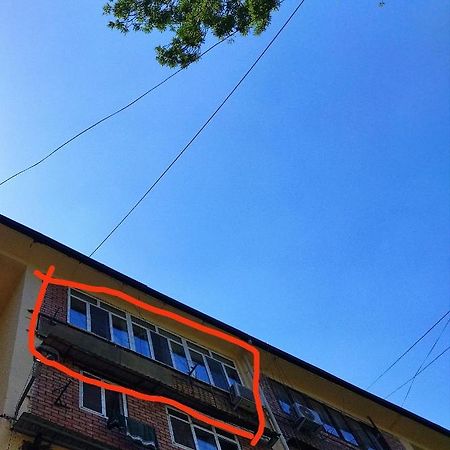 Apartment Near Farkhadskiy Bazar Tasken Kültér fotó
