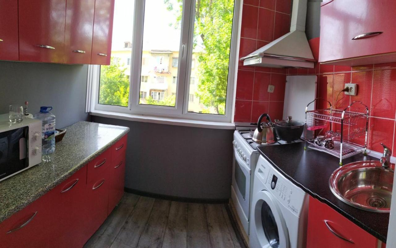 Apartment Near Farkhadskiy Bazar Tasken Kültér fotó